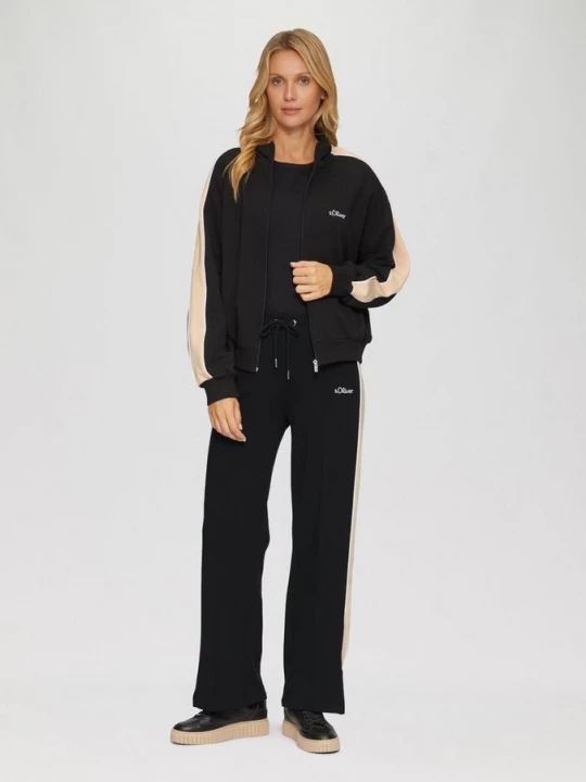 Foto van product Joggingbroek met gestreept detail s.Oliver zwart