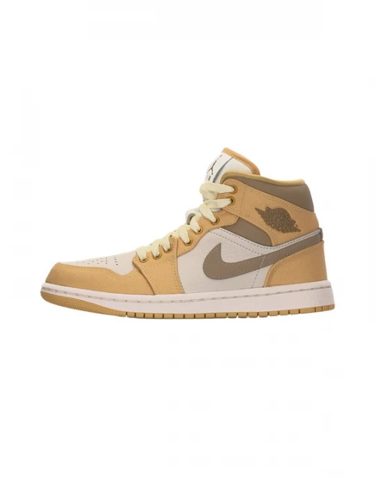 Foto van product Jordan Sneakers hoog 'AIR JORDAN 1' crème / camel / brokaat