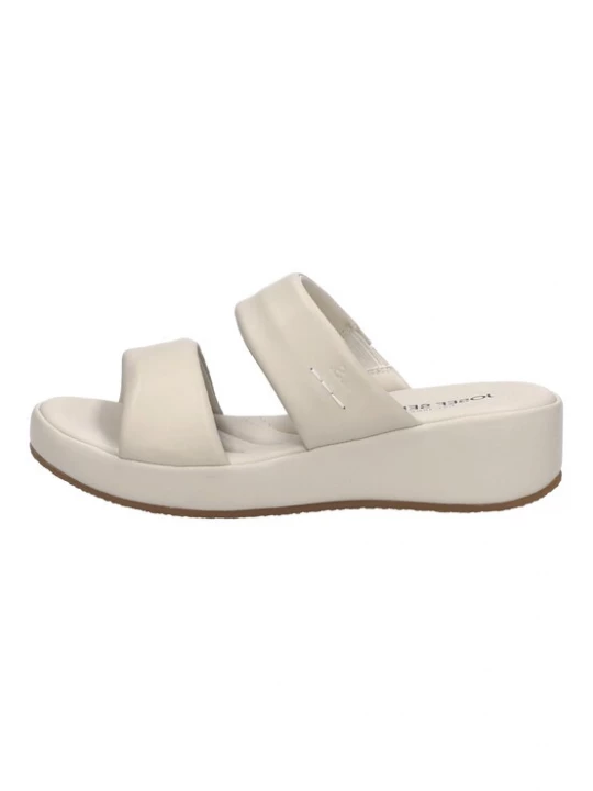 Foto van product JOSEF SEIBEL Instappers beige