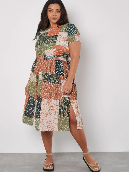 Foto van product Jurk Apricot groen