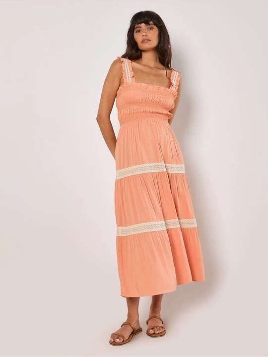 Foto van product Jurk Apricot koraalrood