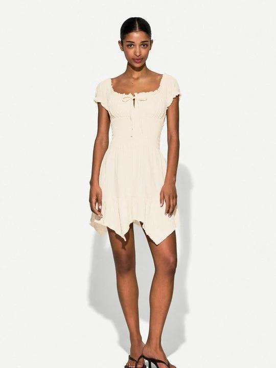 Foto van product Jurk Bershka beżowy