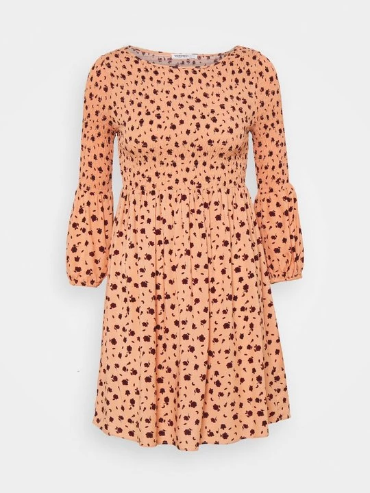 Foto van product Jurk Glamorous donkerroze