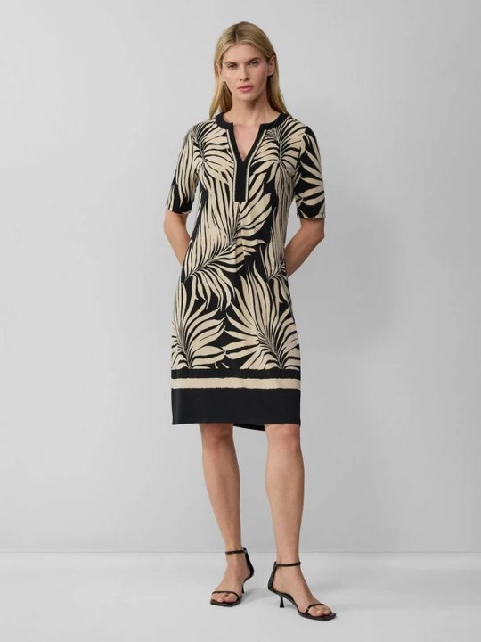 Foto van product Jurk met een relaxed fit, tuniekhals en sierrand s.Oliver zwart