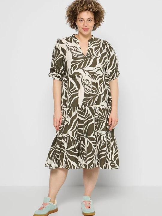 Foto van product Jurk ONLY Carmakoma kaki