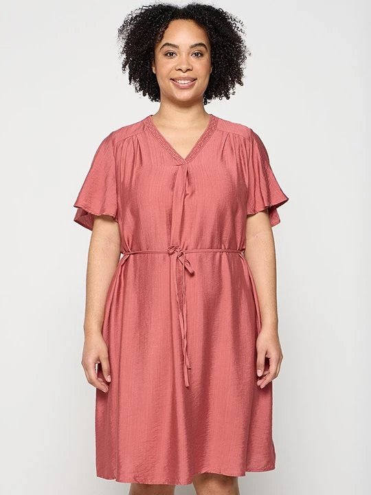 Foto van product Jurk ONLY Carmakoma rood