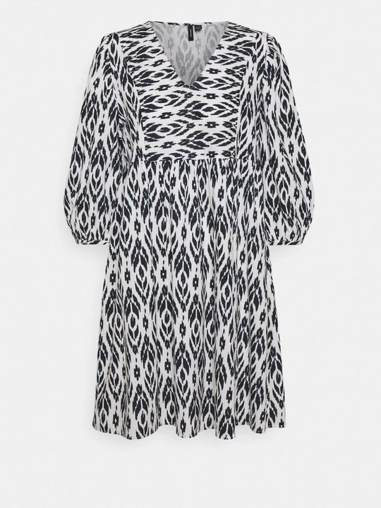 Foto van product Jurk Vero Moda wit