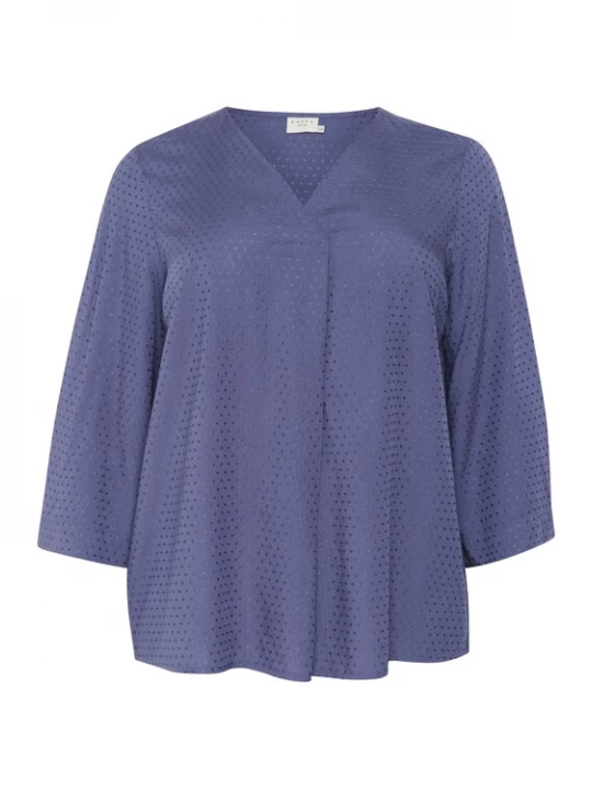 Foto van product KAFFE CURVE Blouse 'Else' lichtblauw