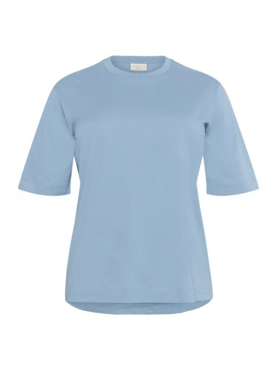 Foto van product KAFFE CURVE Shirt 'KCMina' lichtblauw