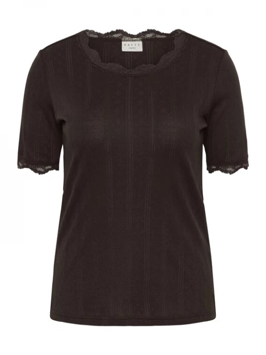 Foto van product KAFFE CURVE Shirt 'Tina' chocoladebruin