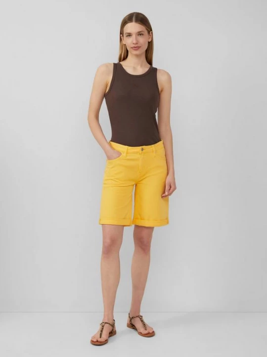 Foto van product Karolin jeans Bermuda shorts / Straight Fit / Mid Rise / Rechte pijp s.Oliver geel