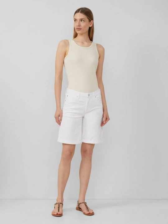 Foto van product Karolin jeans Bermuda shorts / Straight Fit / Mid Rise / Rechte pijp s.Oliver wit