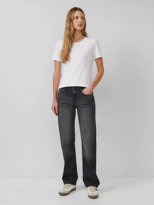 Foto van product Karolin jeans / normale pasvorm / halfhoog / rechte pijp / dubbele taillelook s.Oliver zwart