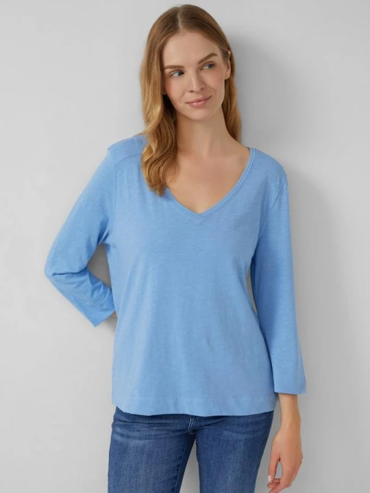 Foto van product Katoenen slub shirt met 3 / 4 mouwen en een diepe V-halslijn s.Oliver blauw