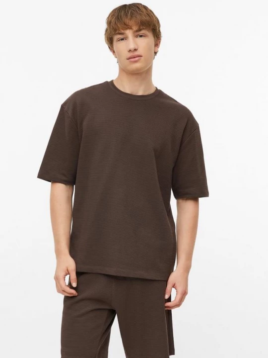 Foto van product Katoenen T-shirt met geribde structuur in een moderne pasvorm s.Oliver bruin