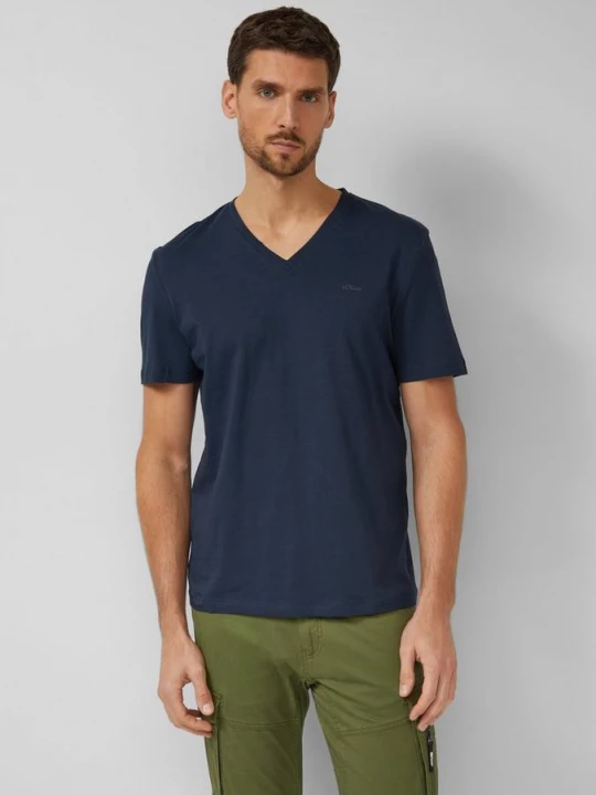 Foto van product Katoenen T-shirt met V-hals en logoprint s.Oliver blauw