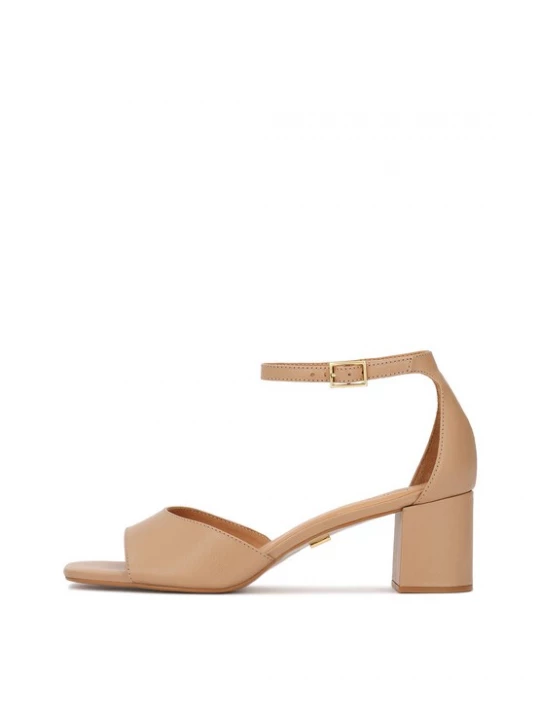 Foto van product Kazar Sandalen met riem beige