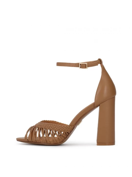 Foto van product Kazar Sandalen met riem pueblo
