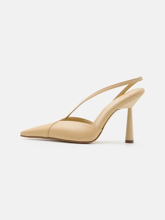 Foto van product Klassieke pumps Gia Borghini beżowy