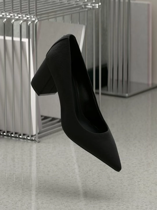 Foto van product Klassieke pumps Hugo zwart