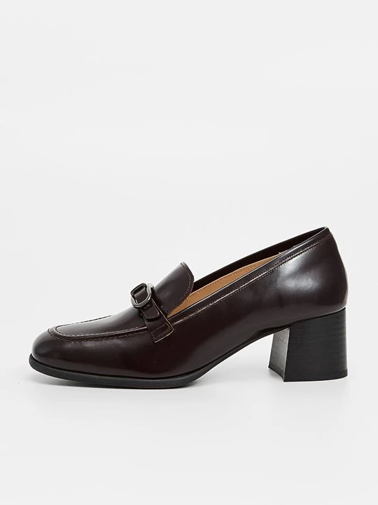 Foto van product Klassieke pumps Unisa bordeauxrood