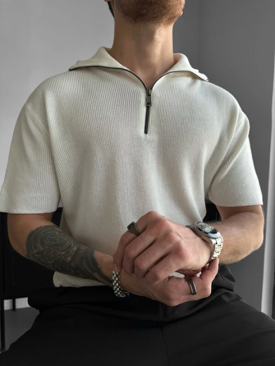 Foto van product Kleidermafia Shirt ecru