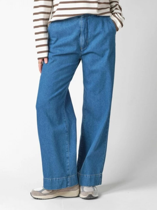 Foto van product Klitmøller Collective Jeans ' Lydia ' lichtblauw
