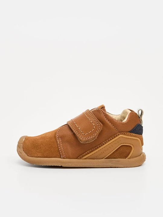Foto van product Klittenbandschoenen Gioseppo cognac