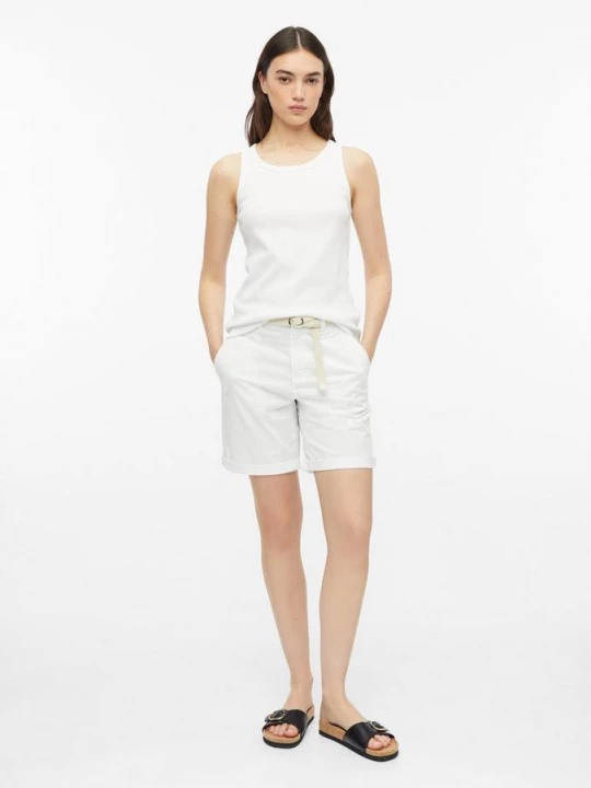 Foto van product Korte broek met gevlochten riem s.Oliver wit
