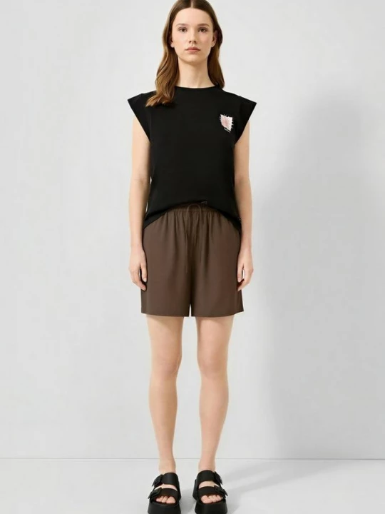 Foto van product Korte broek van viscosemix met elastische tailleband QS bruin