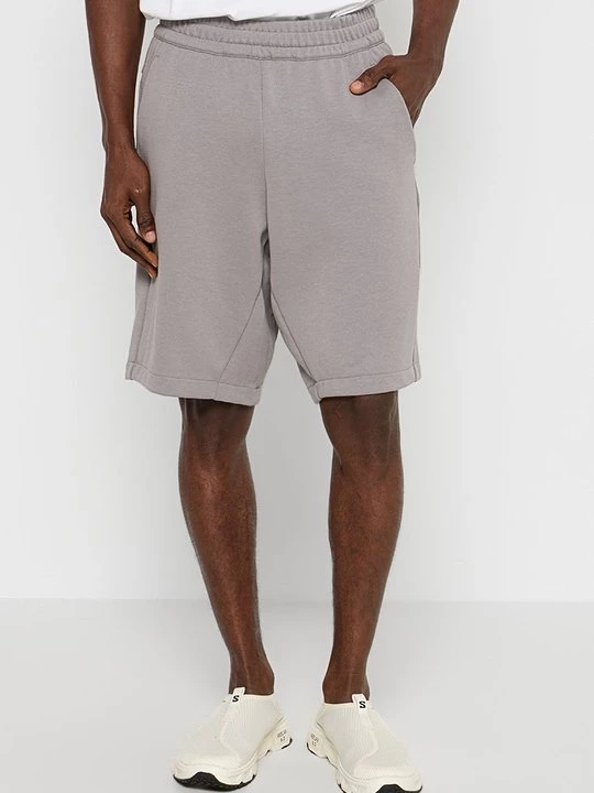 Foto van product Korte broeken EA7 Emporio Armani lichtgrijs