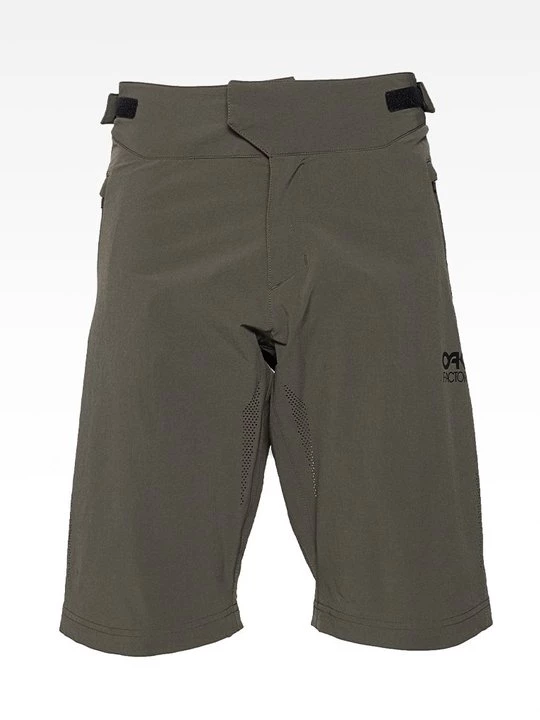 Foto van product Korte fietsbroek Oakley