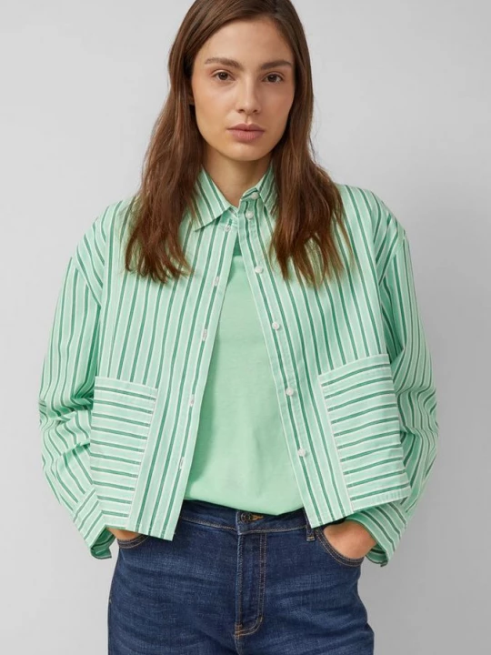 Foto van product Kortere poplin blouse in een ontspannen pasvorm s.Oliver groen