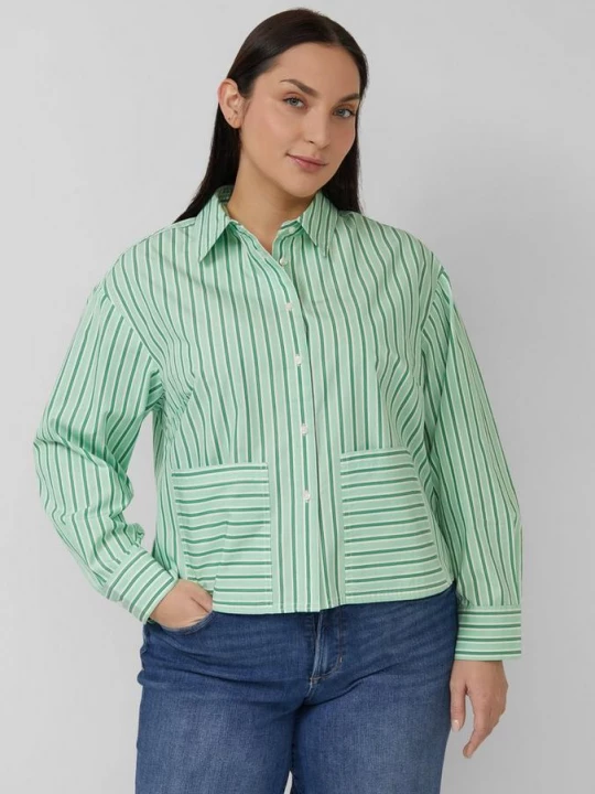 Foto van product Kortere poplin blouse in een ontspannen pasvorm s.Oliver niebieski