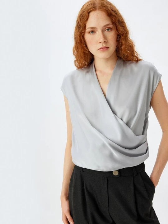 Foto van product Koton Blouse stone grey