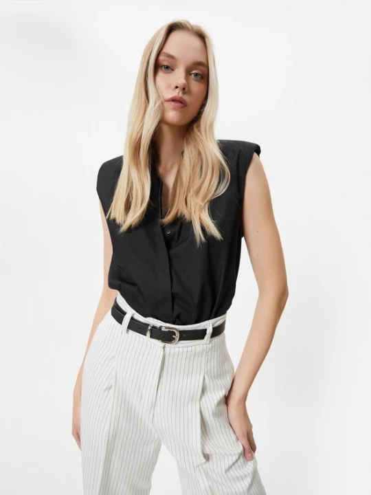 Foto van product Koton Blouse zwart