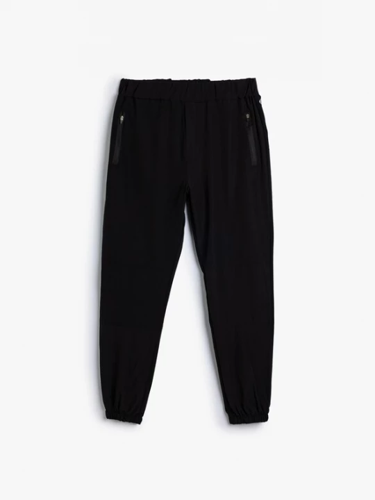 Foto van product Koton Broek zwart