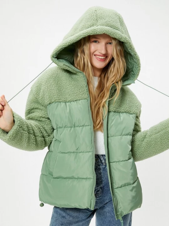 Foto van product Koton Winterjas lichtgroen