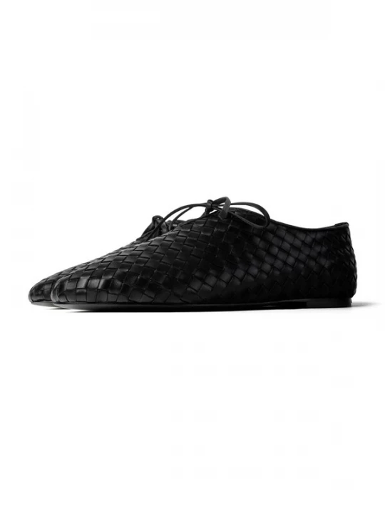 Foto van product L37 HANDMADE SHOES Instappers 'SUNLIGHT ON MY SKIN' zwart