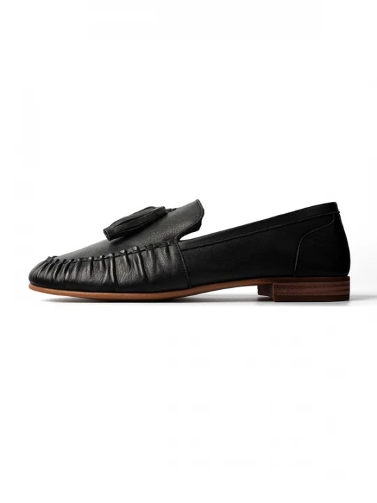 Foto van product L37 HANDMADE SHOES Mocassins 'WILDFLOWERS IN HER HAIR' zwart