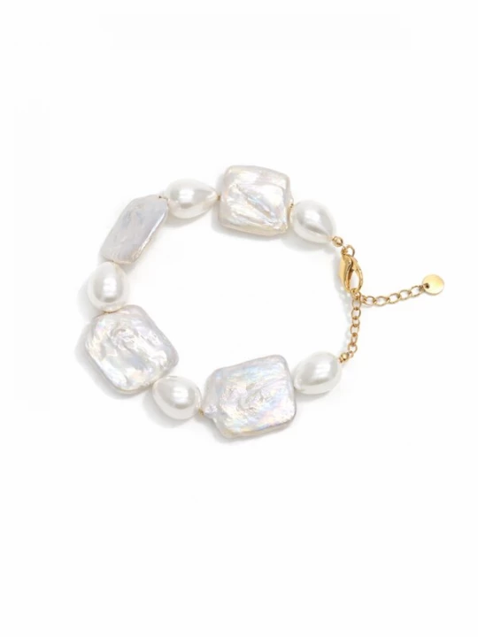 Foto van product LA MAISON GISEL B. Armband 'Eugénie' goud / parelwit