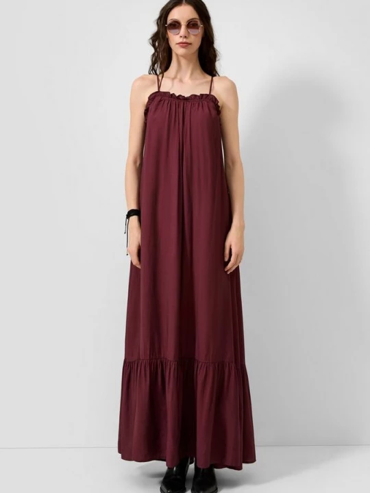 Foto van product Lange jurk van een viscose-mix QS rood