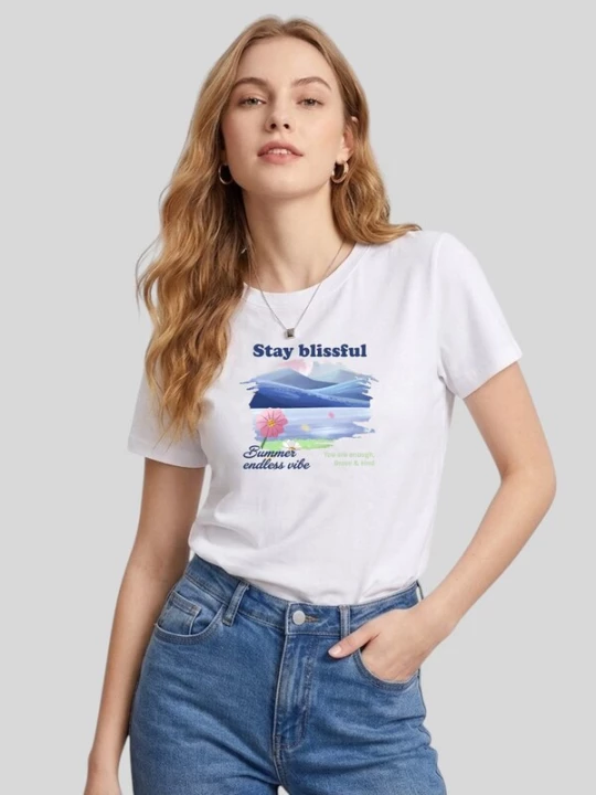 Foto van product LapaPlus Shirt 'Women Watercolor Mountain and Lake Floral Print T-shirt' wit