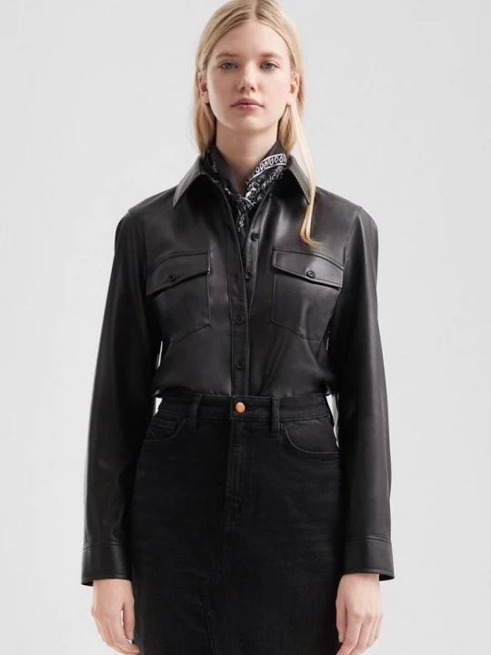 Foto van product Lederlook blouse QS zwart