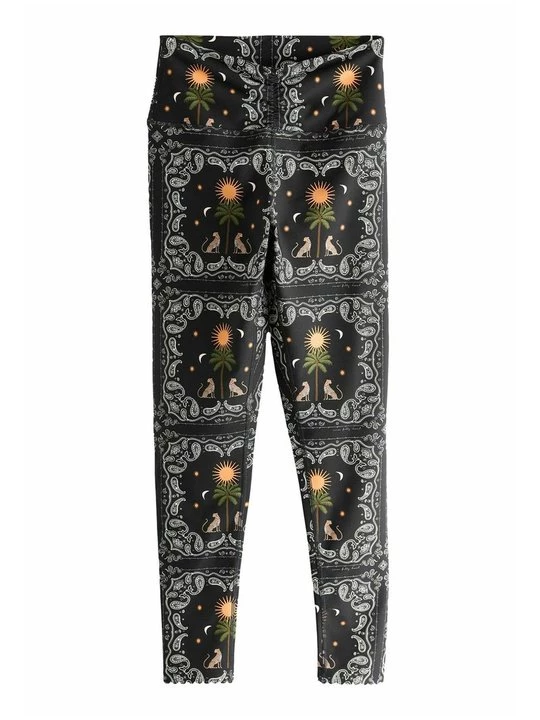 Foto van product Legging Never Fully Dressed zwart