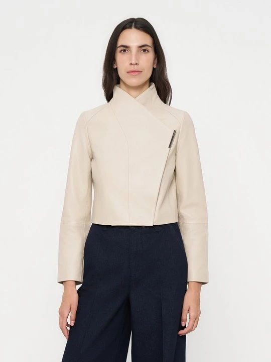 Foto van product Leren jas Ted Baker wit