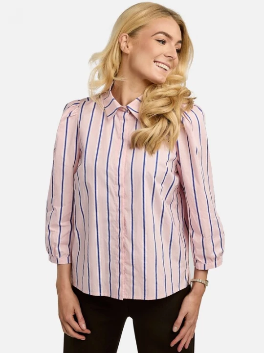 Foto van product Liberte Essentiel Shirt ' FLORA ' donkerblauw