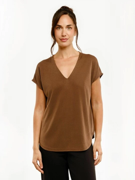 Foto van product Liberte Essentiel Shirt 'NUNI' bruin
