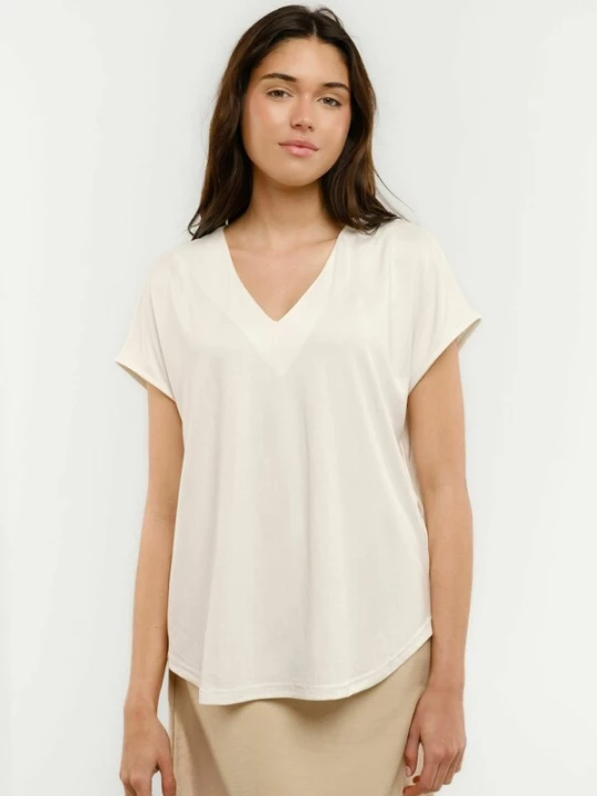 Foto van product Liberte Essentiel Shirt ' NUNI ' crème