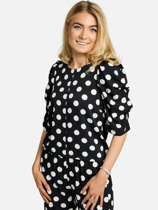 Foto van product Liberte Essentiel Shirt ' WINNIE ' zwart